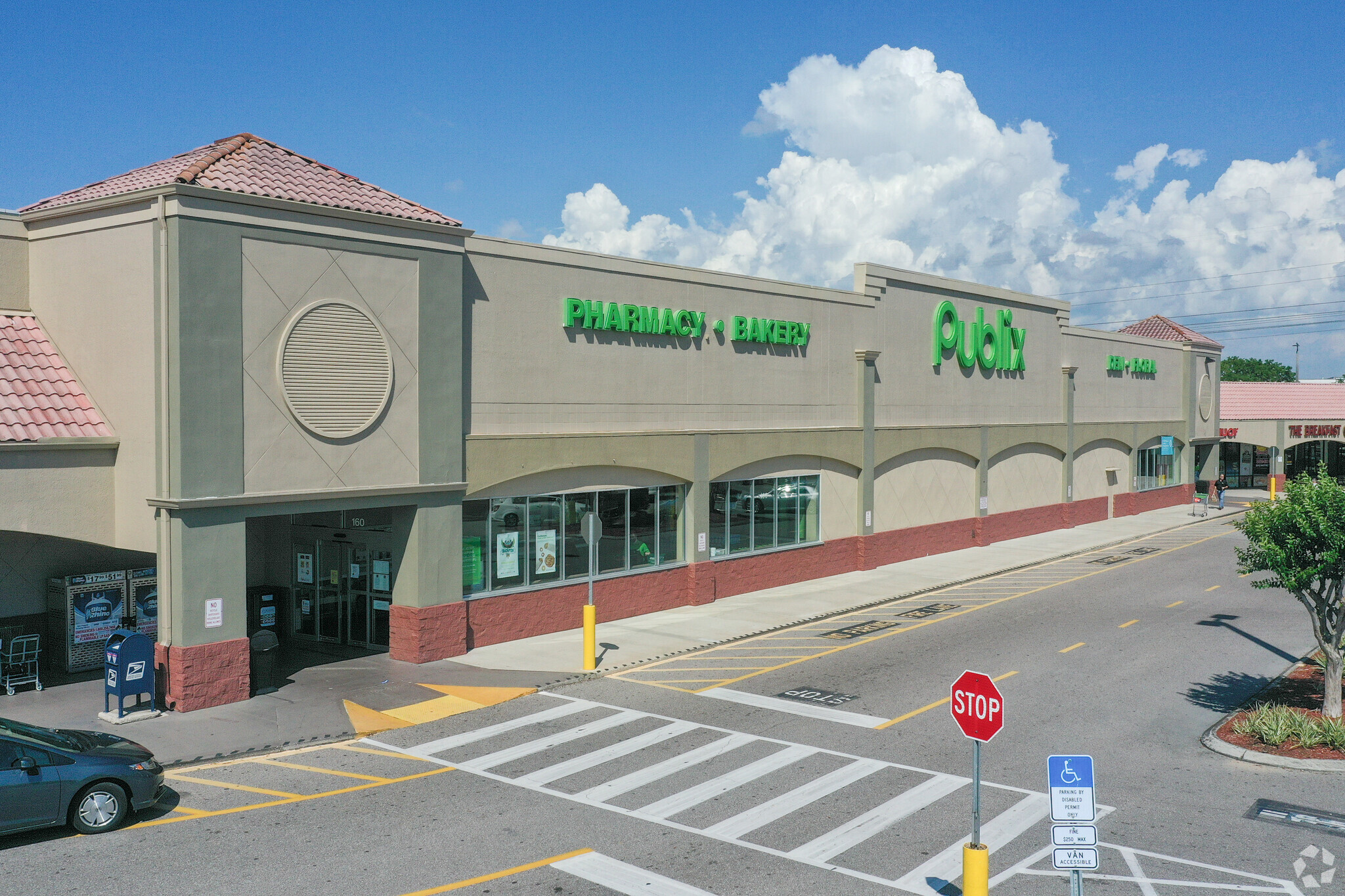 138-188 Mariner Blvd, Spring Hill, FL for Rent