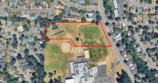 Gladstone, OR Commercial - 17777 Webster Rd