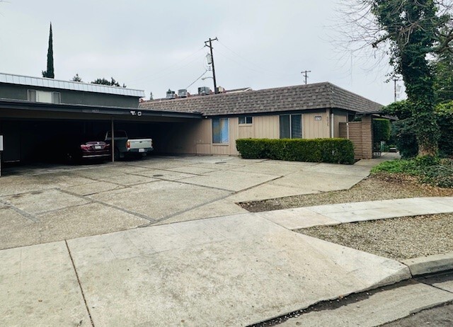 6035 N College Ave Fresno, Ca 93704 - Multi-family Property For Sale On 