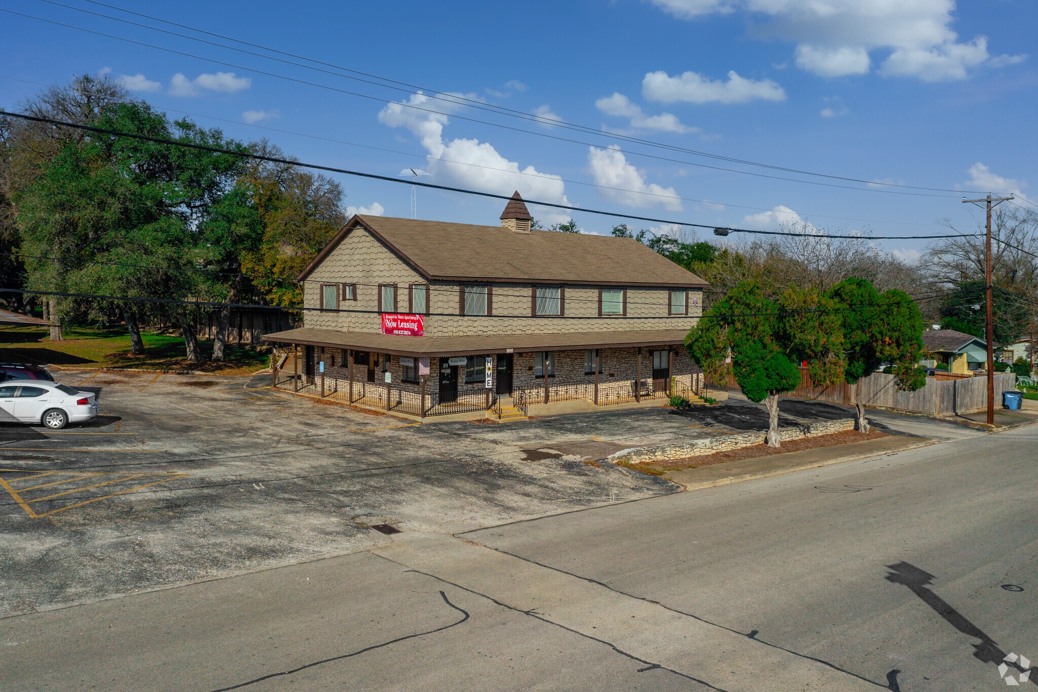 730 Howard St, New Braunfels, TX for Sale