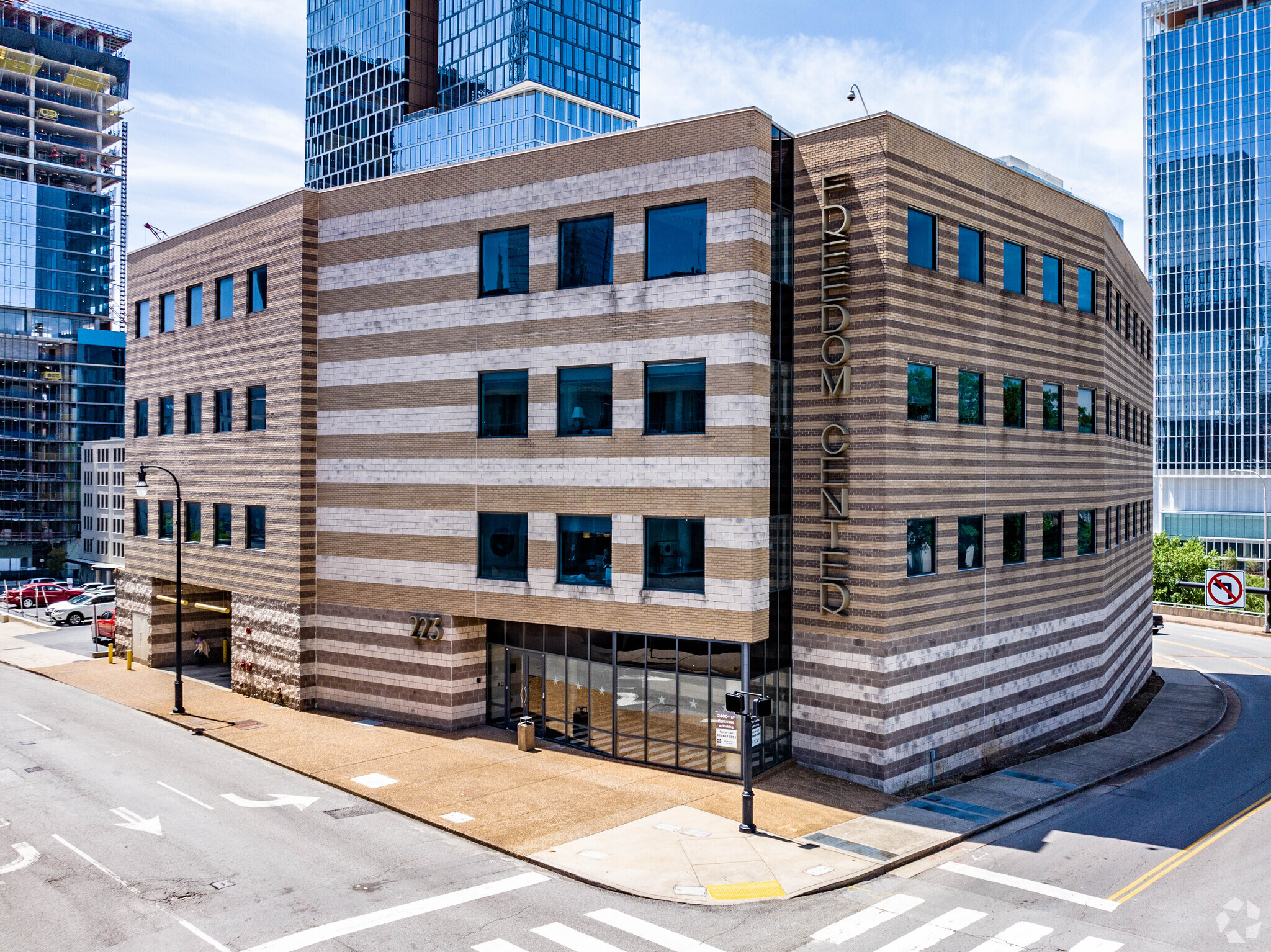 223 Rosa L Parks Blvd, Nashville, TN for Rent