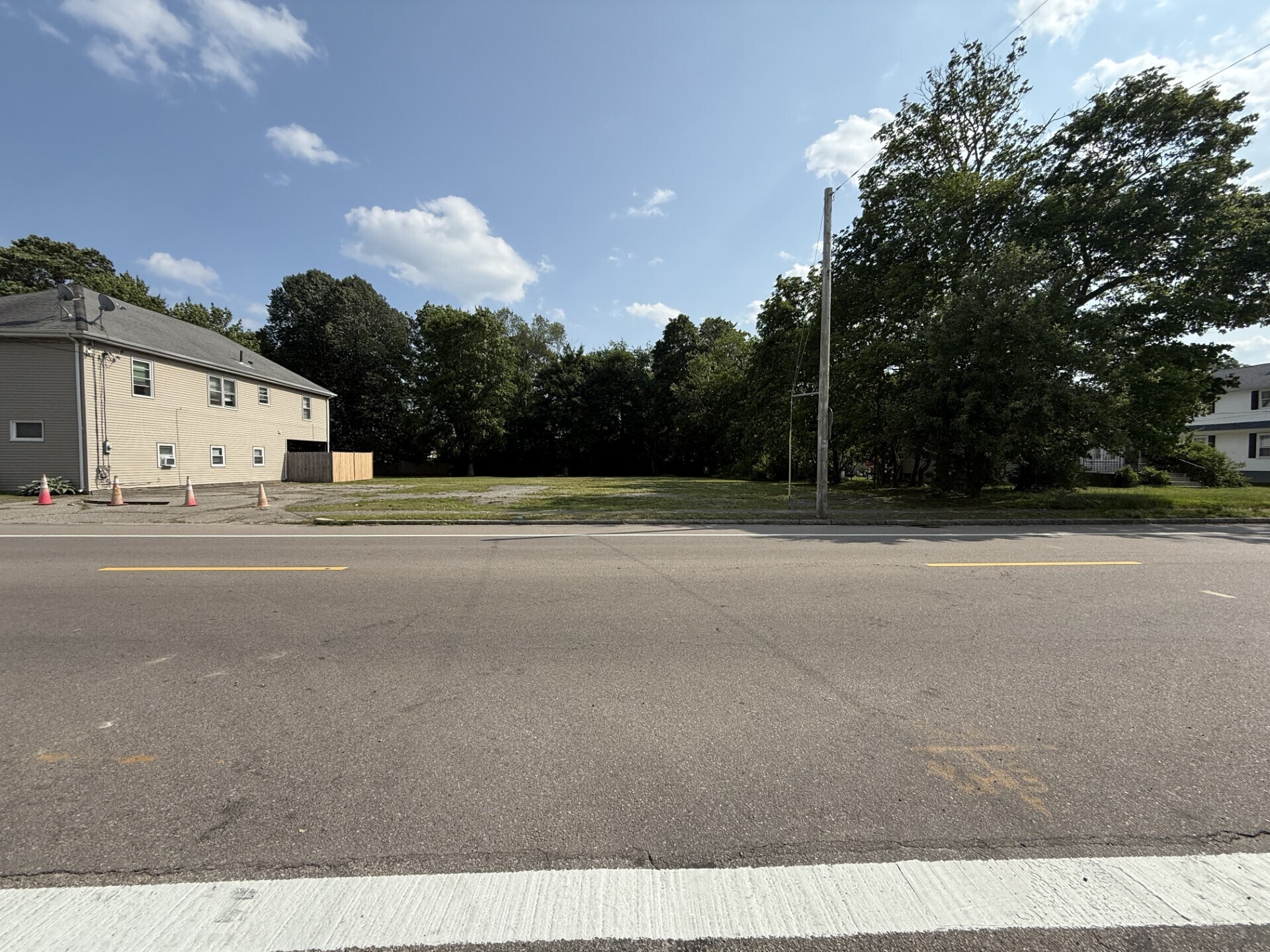 418 Wilbur Ave, Swansea, MA for Rent