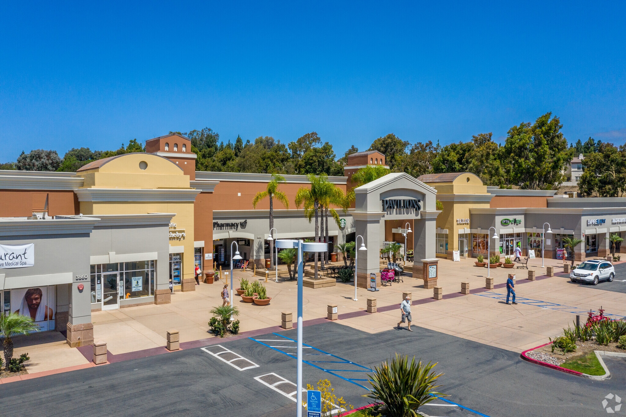 3804-3890 Valley Centre Dr, San Diego, CA for Rent