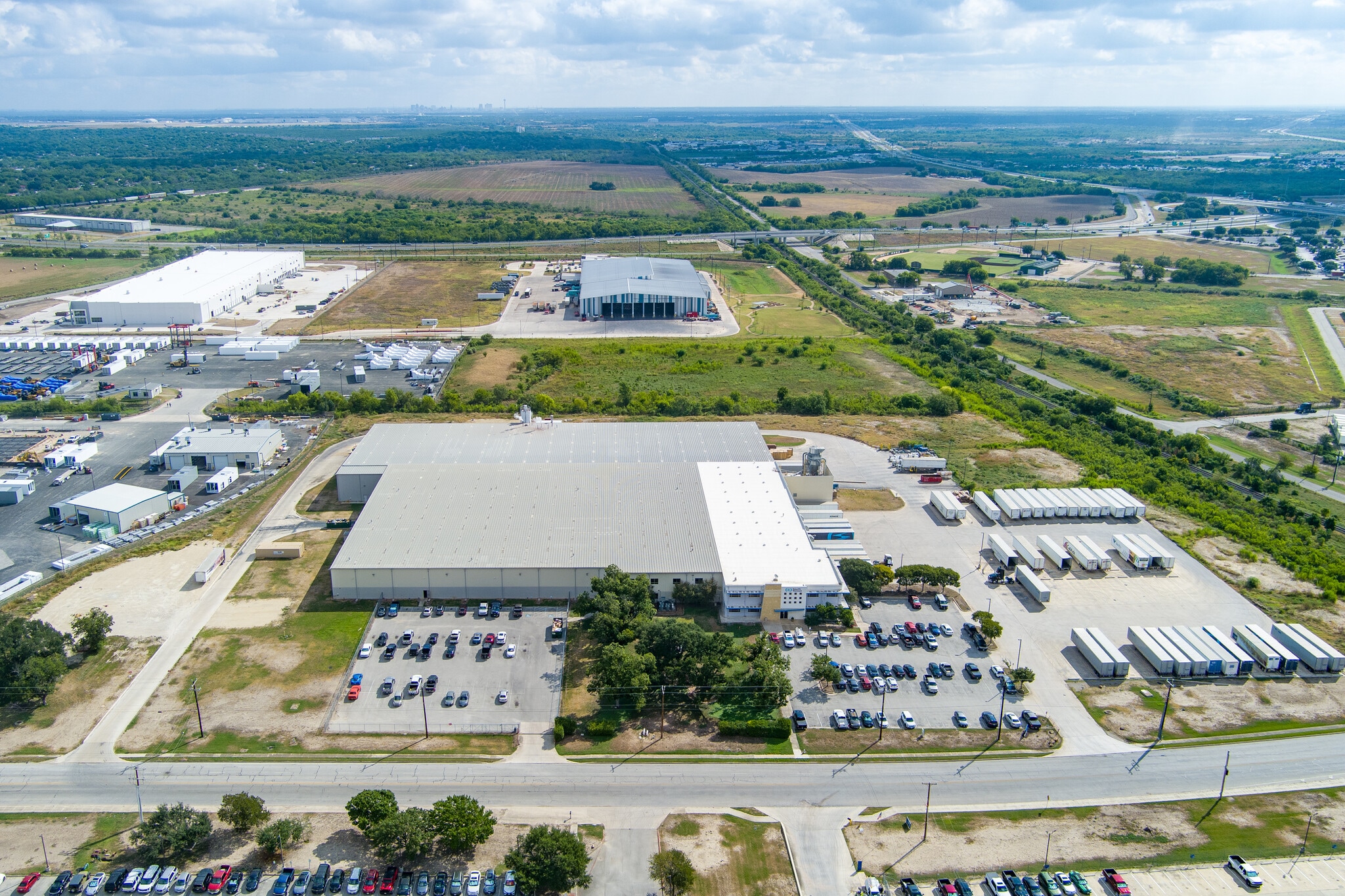 10600 Fischer Rd, Von Ormy, TX for Sale