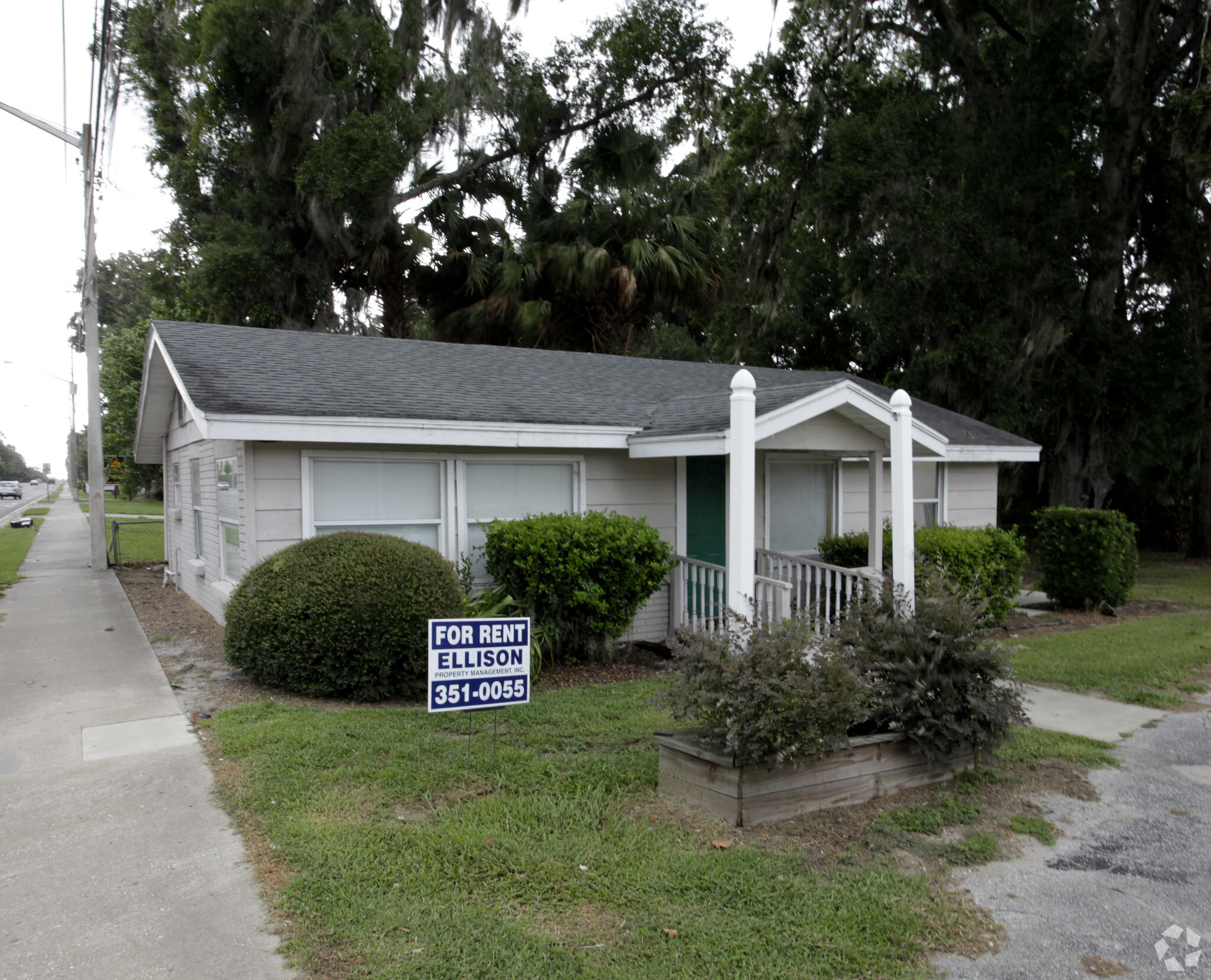 325 NE 25th Ave, Ocala, FL for Rent