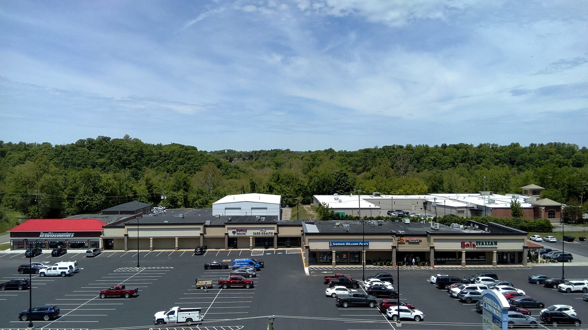 719-725 W Main St, Radford, VA for Rent