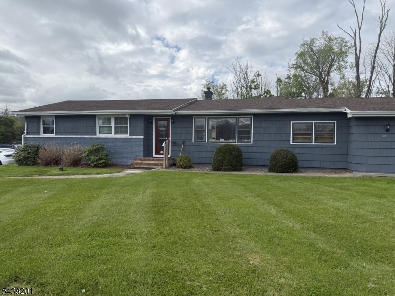 270 Main St, Lebanon, NJ for Rent