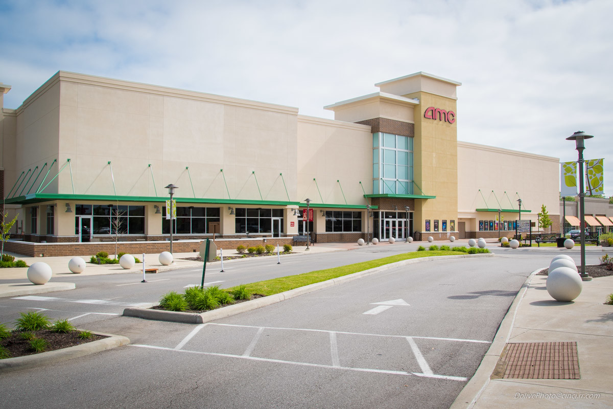 7500 Beechmont Ave Cincinnati, OH 45255 Shopping Center Property for