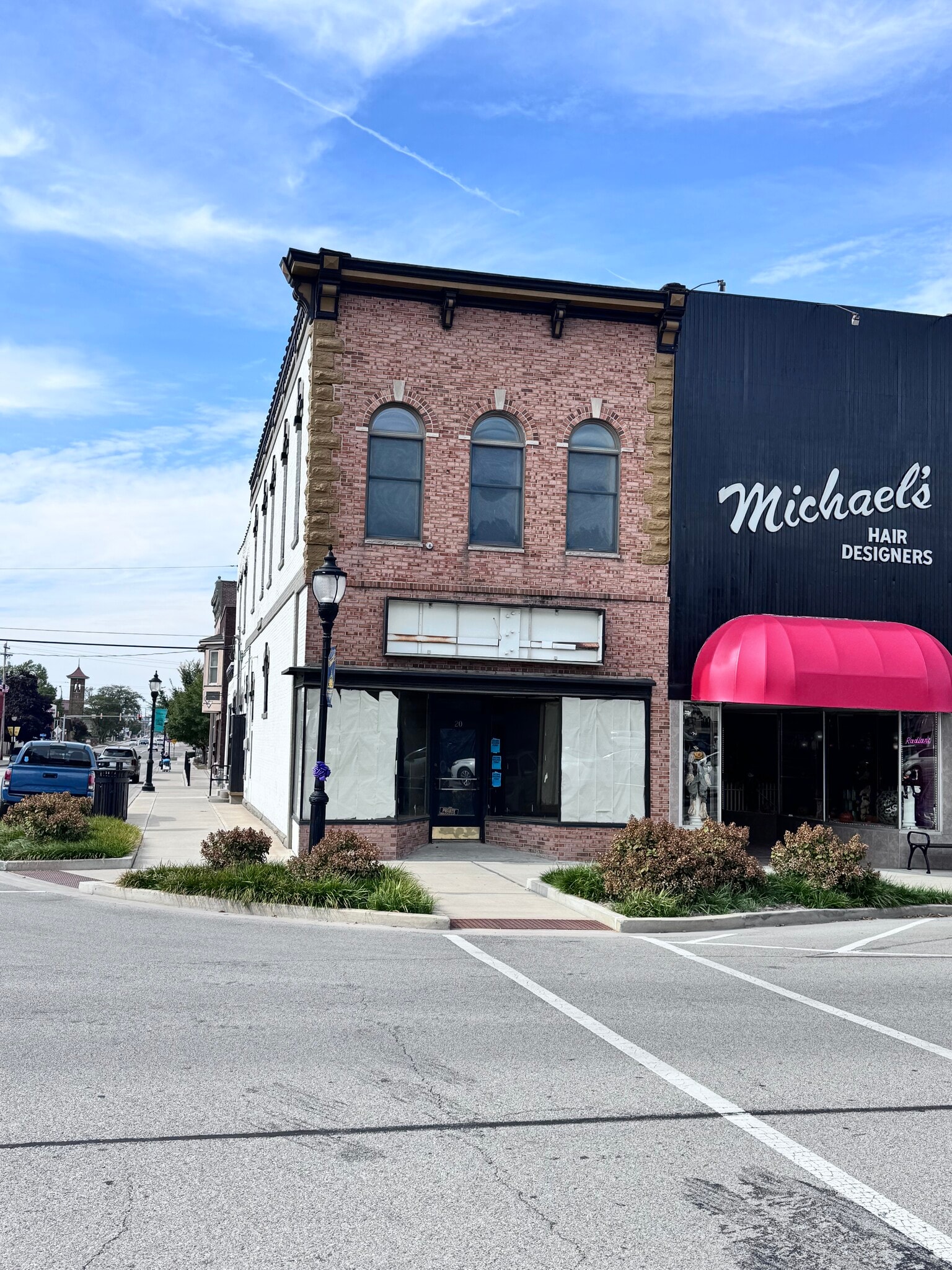 20 W Side Sq, Macomb, IL for Sale