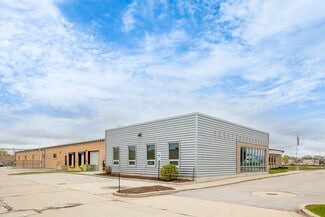 Des Plaines, IL Warehouse - 350 E Howard Ave