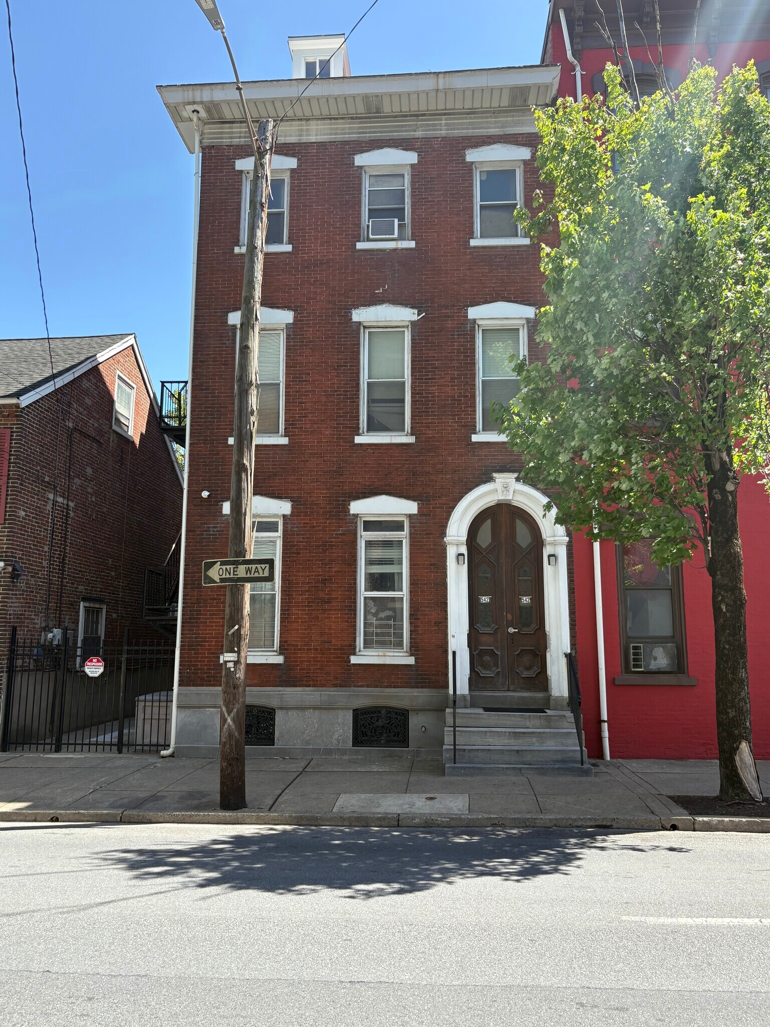 542 W Walnut St, Allentown, PA for Sale