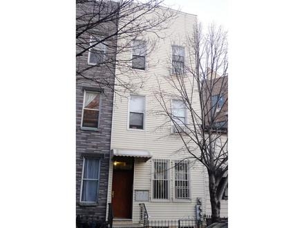 176 Kingsland Ave, Brooklyn, NY for Sale