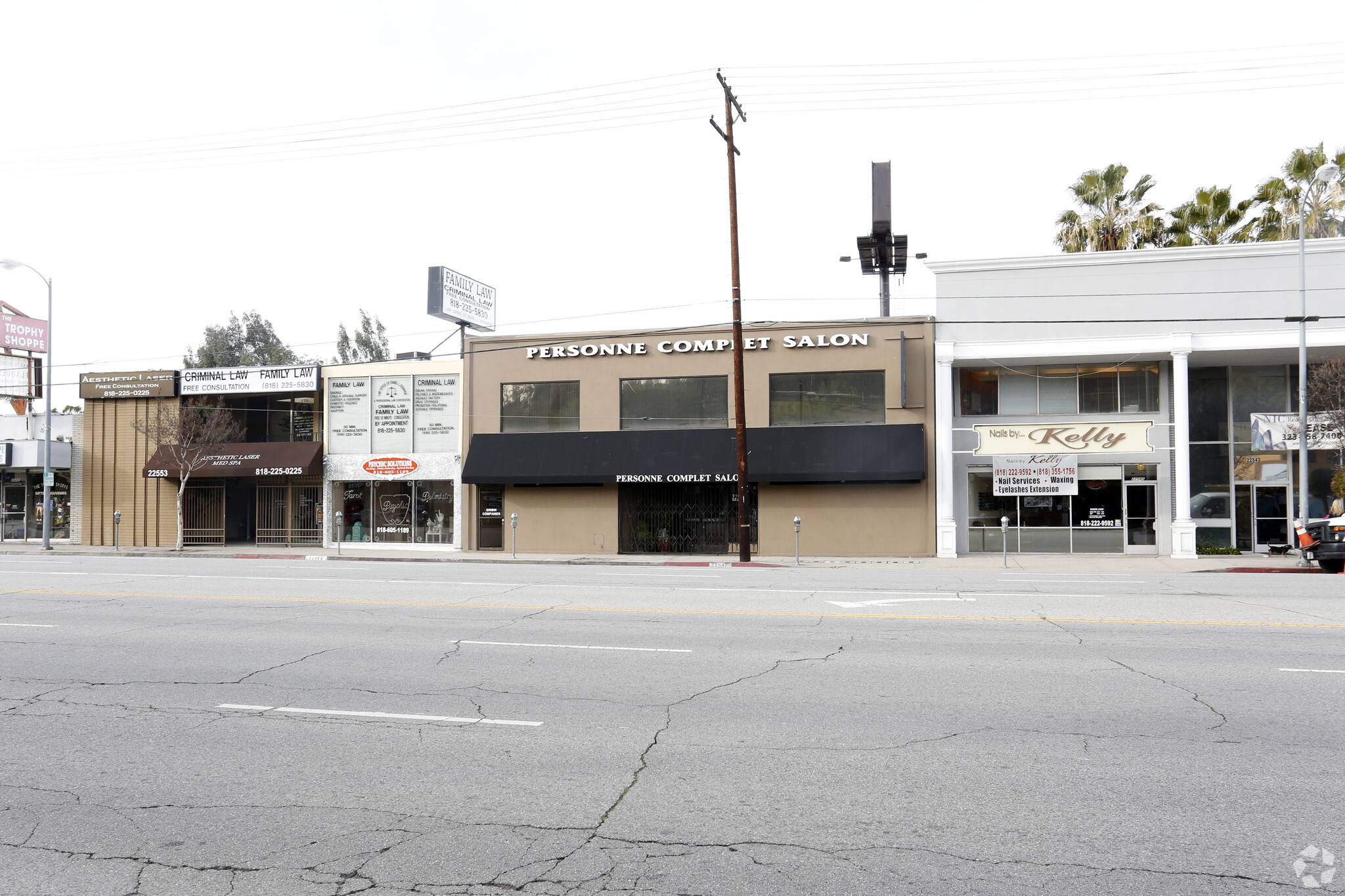 22547 Ventura Blvd, Woodland Hills, CA for Rent