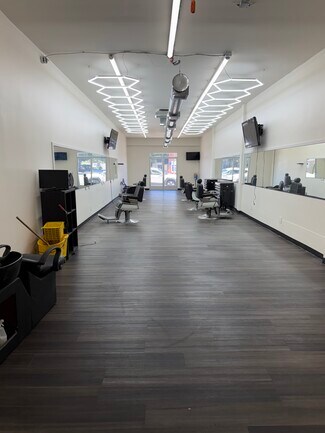 Chatsworth, CA Retail - 21816-21820 Devonshire St Chatsworth, CA Retail - 21816-21820 Devonshire St