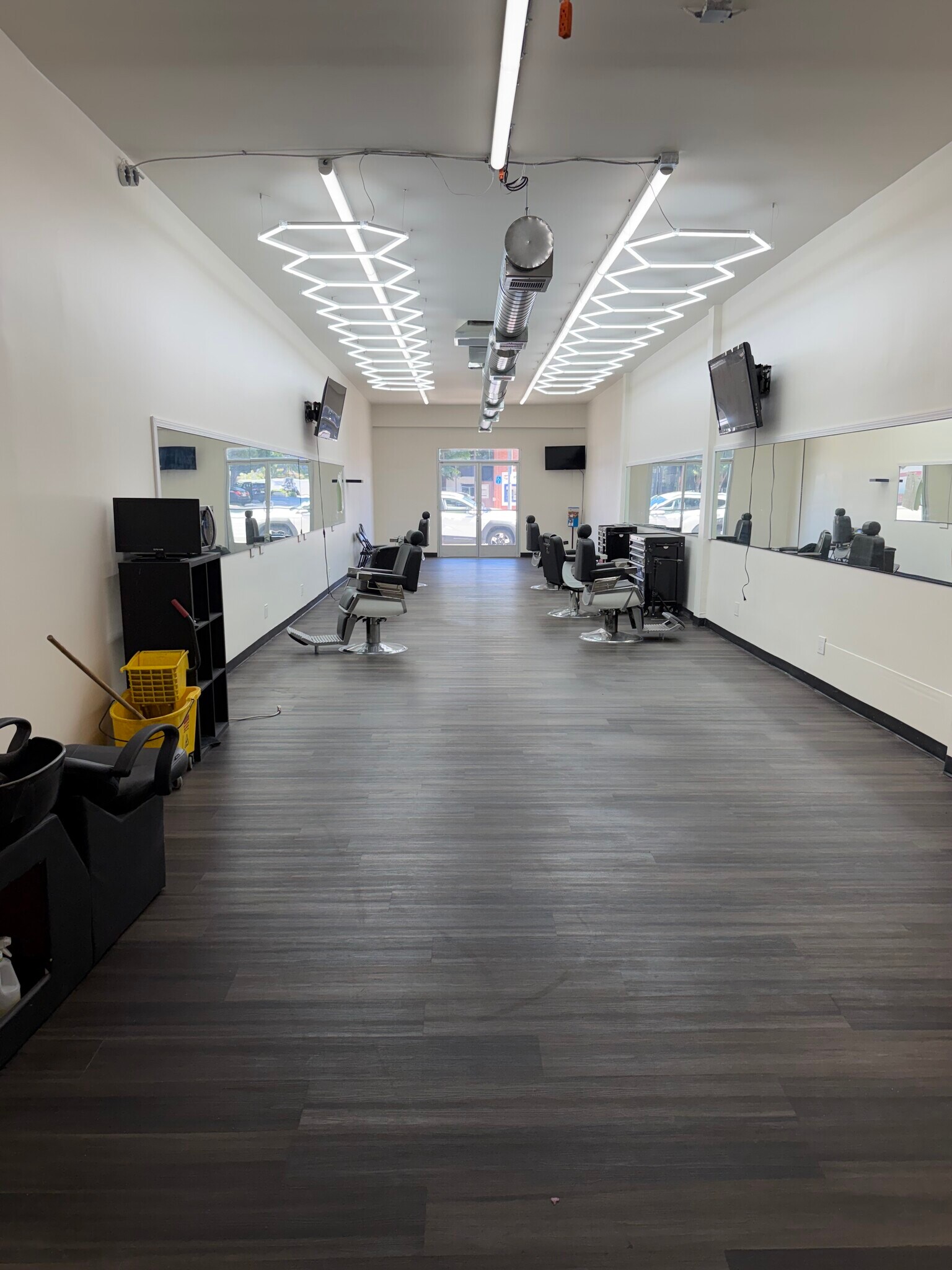 21816-21820 Devonshire St, Chatsworth, CA for Rent
