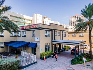 Miami Beach, FL Retail - 6300 Collins Ave