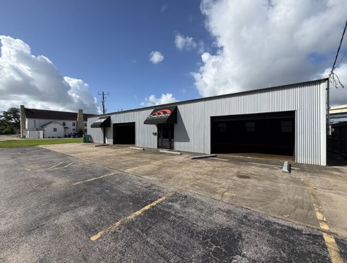 1805 1st St, Seabrook, TX for Rent