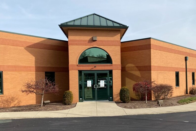 20 W Wenger Rd Englewood, OH 45322 Office Property for Lease on
