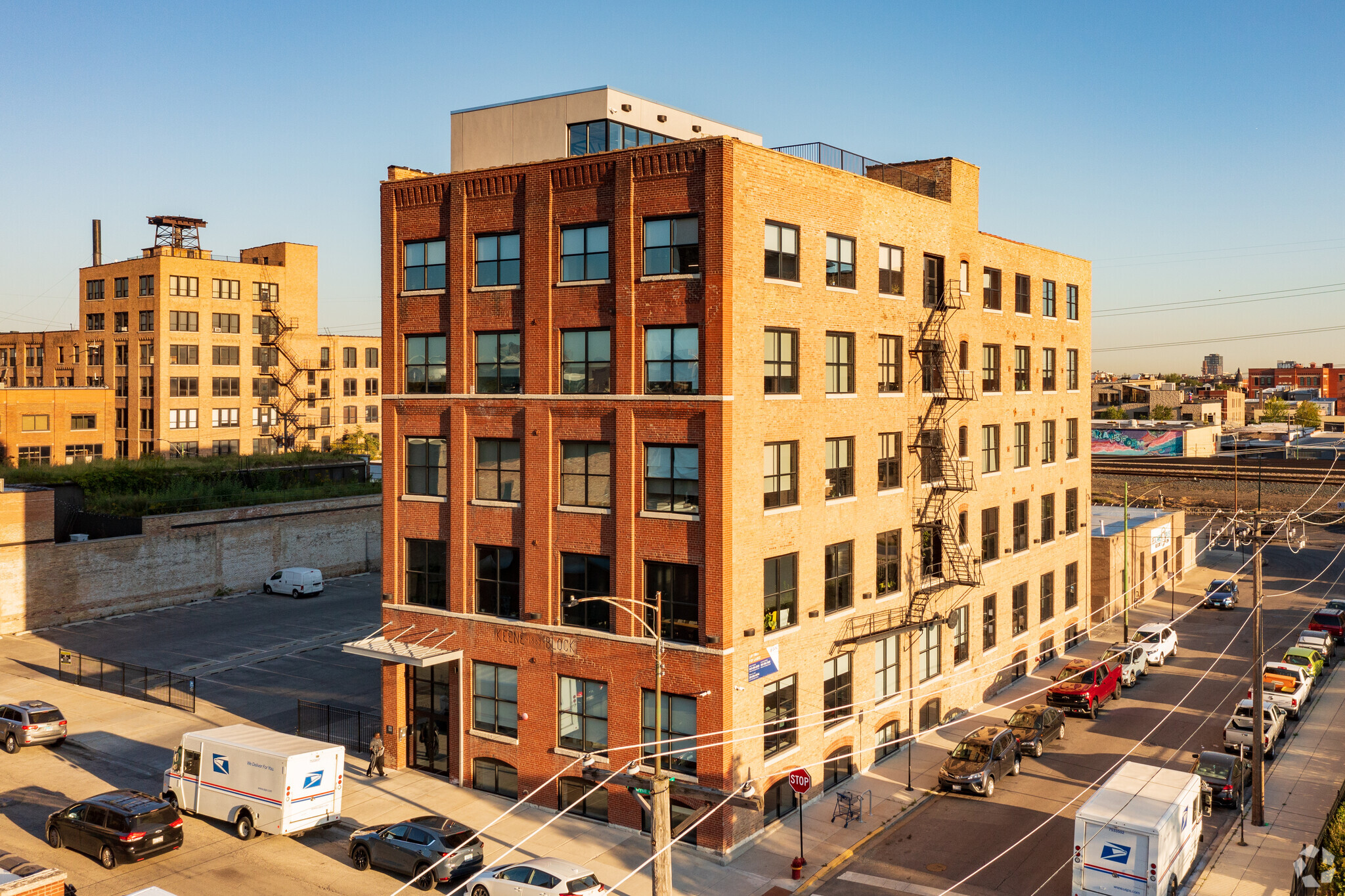 1500 W Carroll Ave, Chicago, IL for Rent