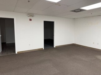 Boca Raton, FL Showroom - 150 W Yamato Rd