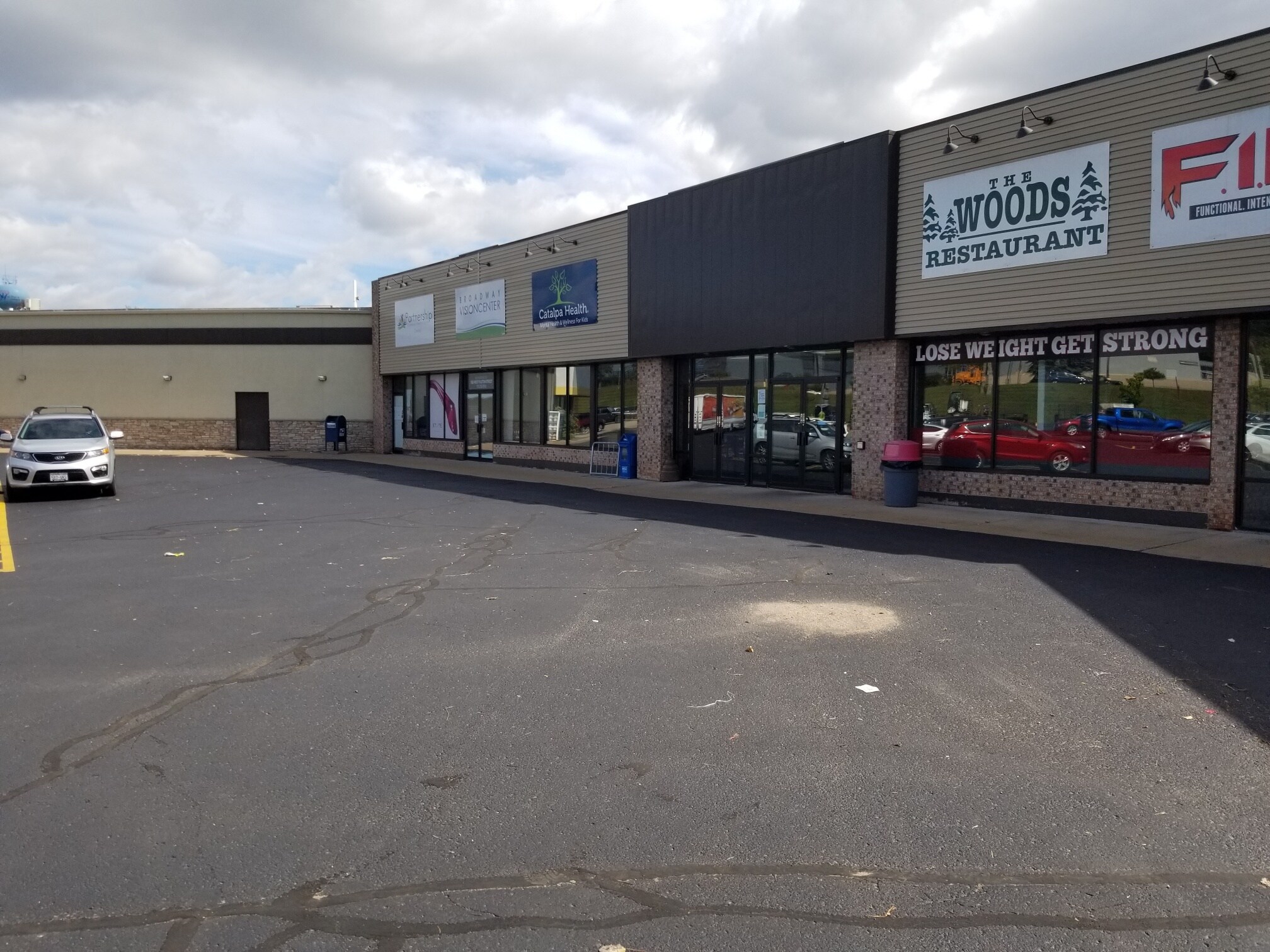 809 W Fulton St, Waupaca, WI for Rent
