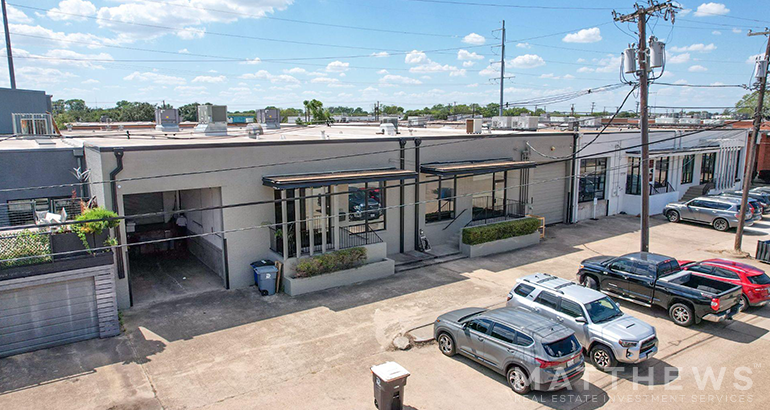 2331-2333 Farrington St, Dallas, TX for Rent