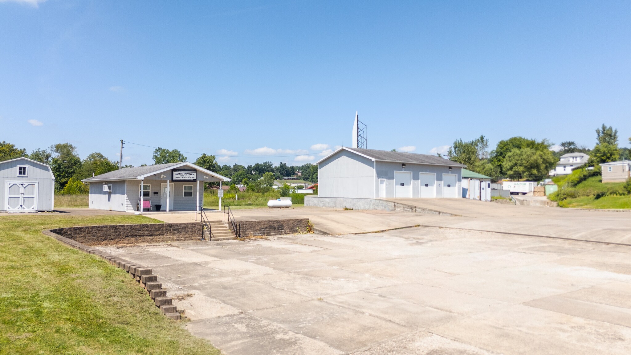 1025 Gihon Rd, Parkersburg, WV for Sale