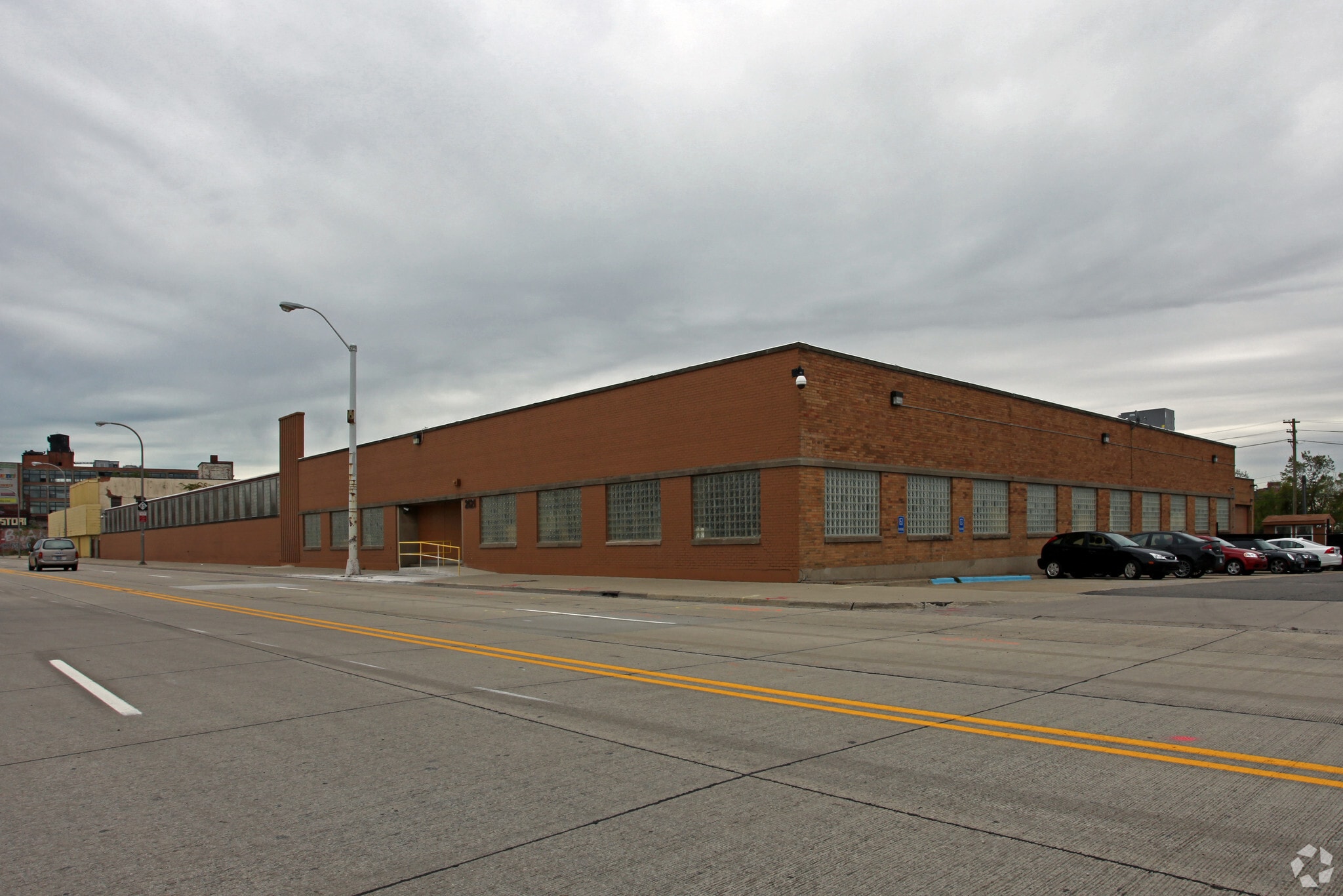 2121-2225 W Fort St, Detroit, MI for Rent