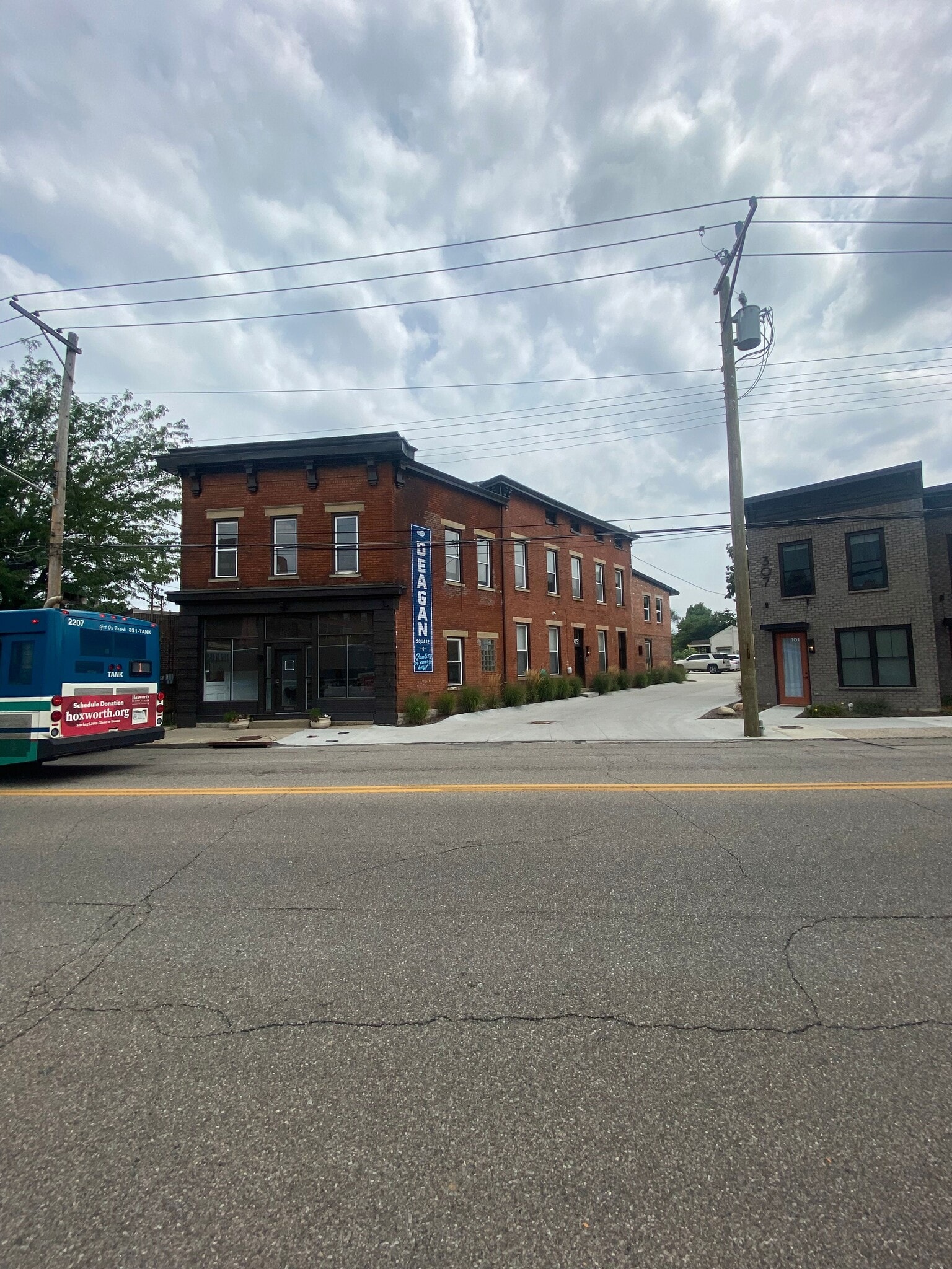 305 W Pike St, Covington, KY for Rent