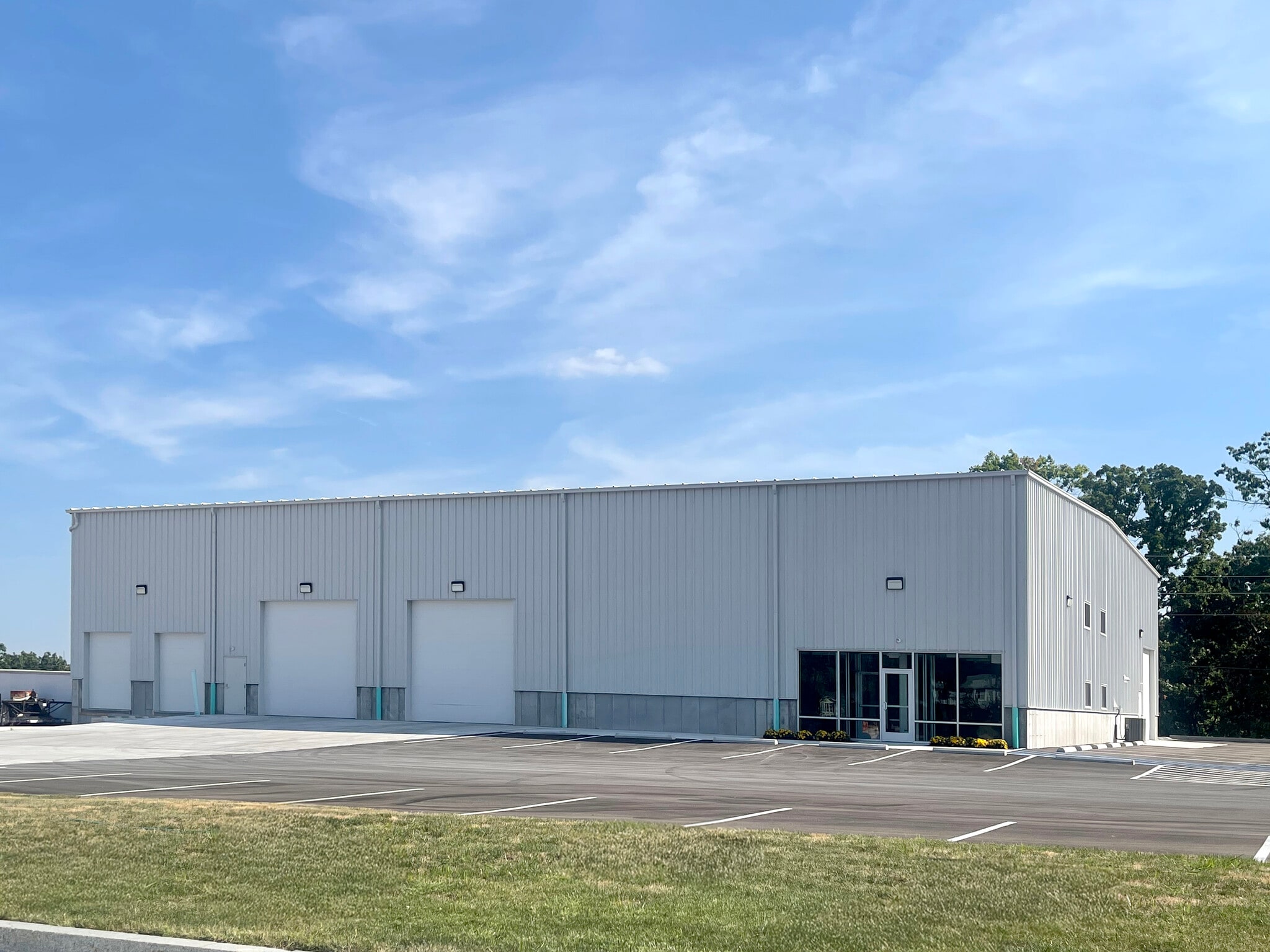 9719 Aulbach Industrial, High Ridge, MO for Rent