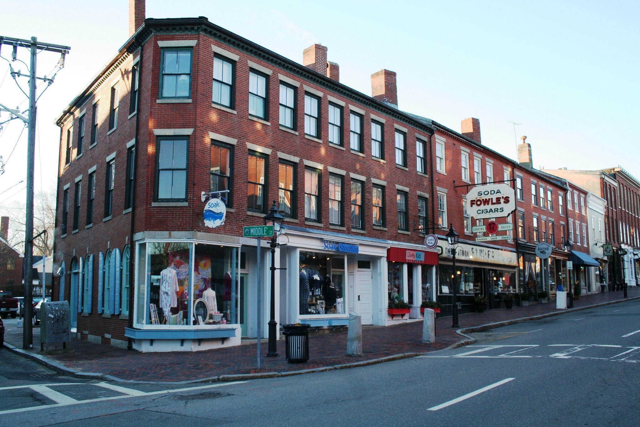 4 Middle St, Newburyport, MA for Rent