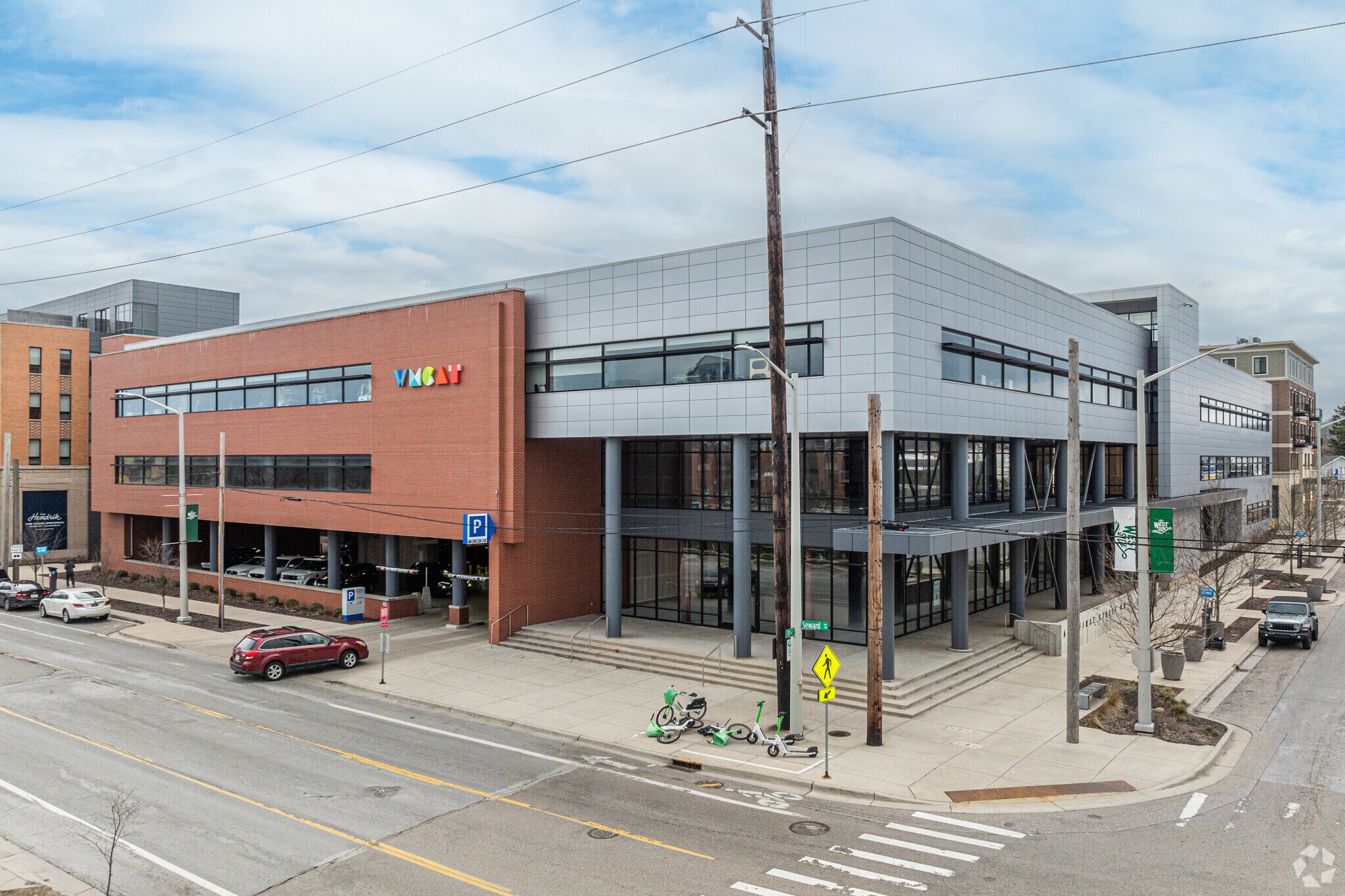 614 First St NW, Grand Rapids, MI for Rent