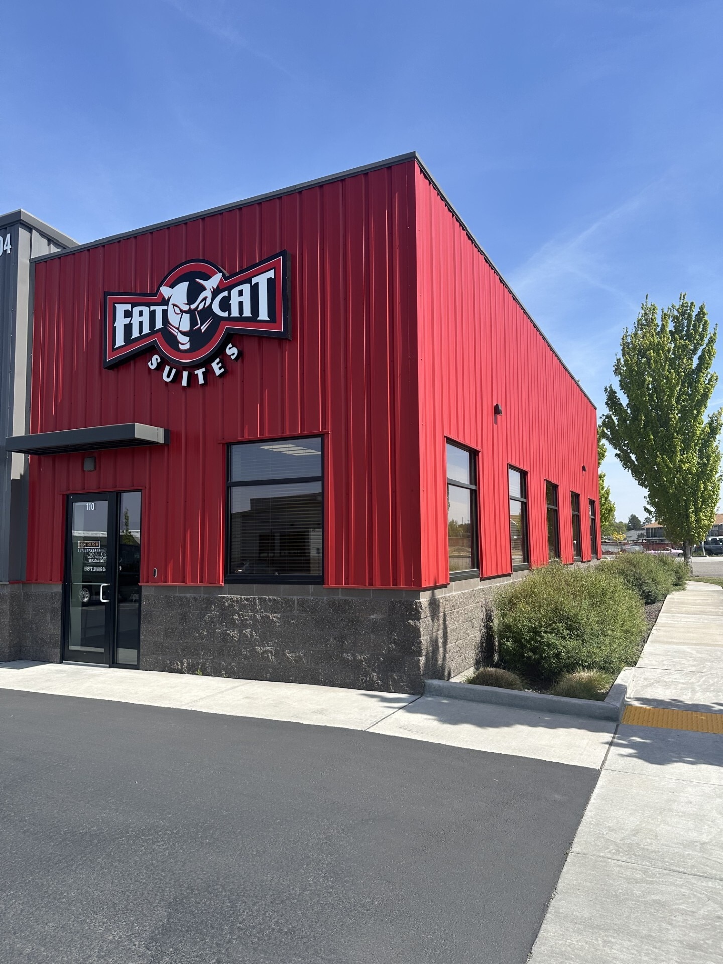 5204 W Okanogan Ave, Kennewick, WA for Rent