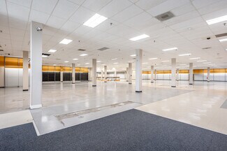 Fort Worth, TX Retail - 4800 S Hulen St