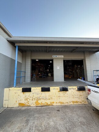 Bryan, TX Industrial - 2501 Cavitt Ave