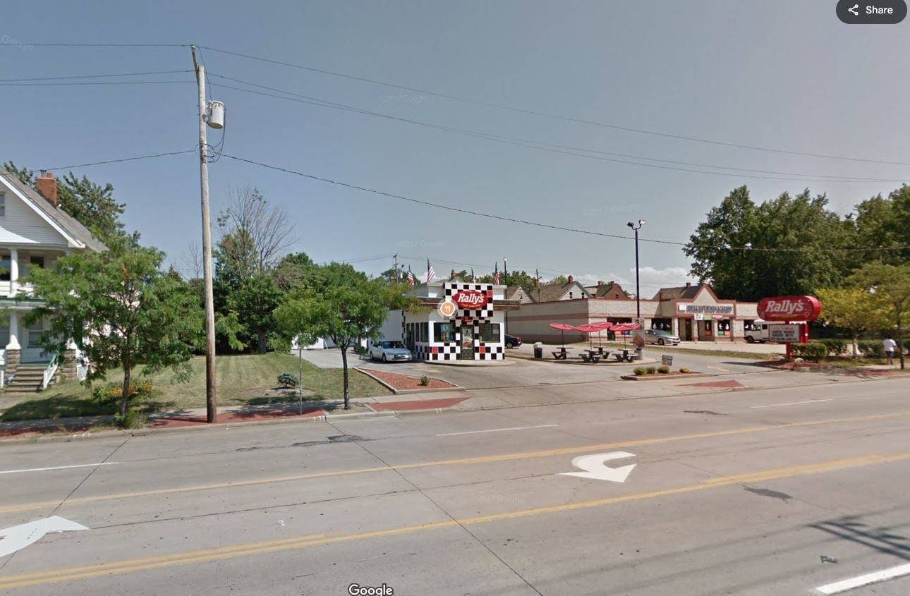 1481 W 117th St, Cleveland, OH for Rent