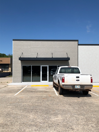 Edmond, OK Office/Retail - 217-223 S Coltrane Rd