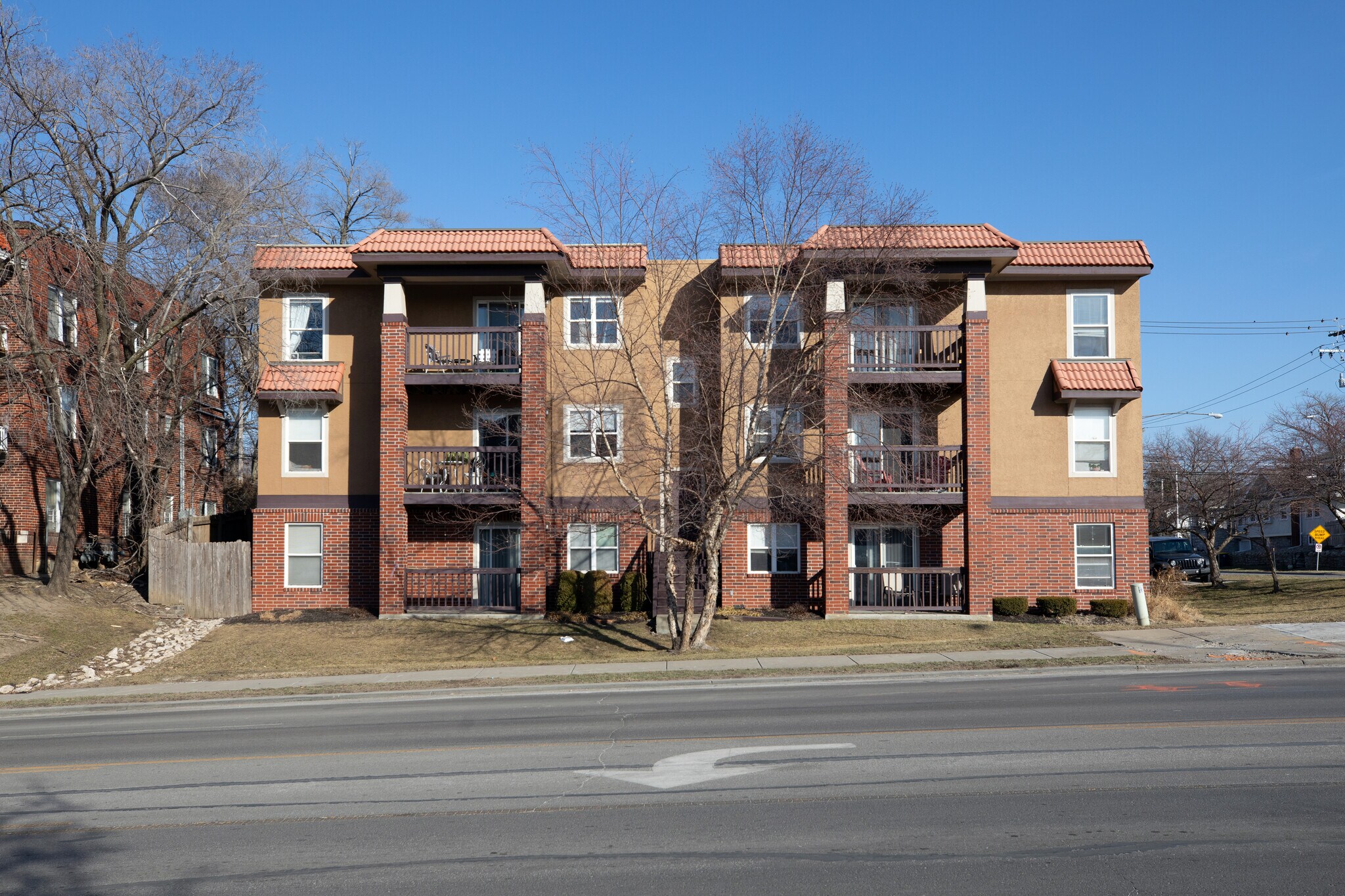 1150 E 51st St, Kansas City, MO for Sale