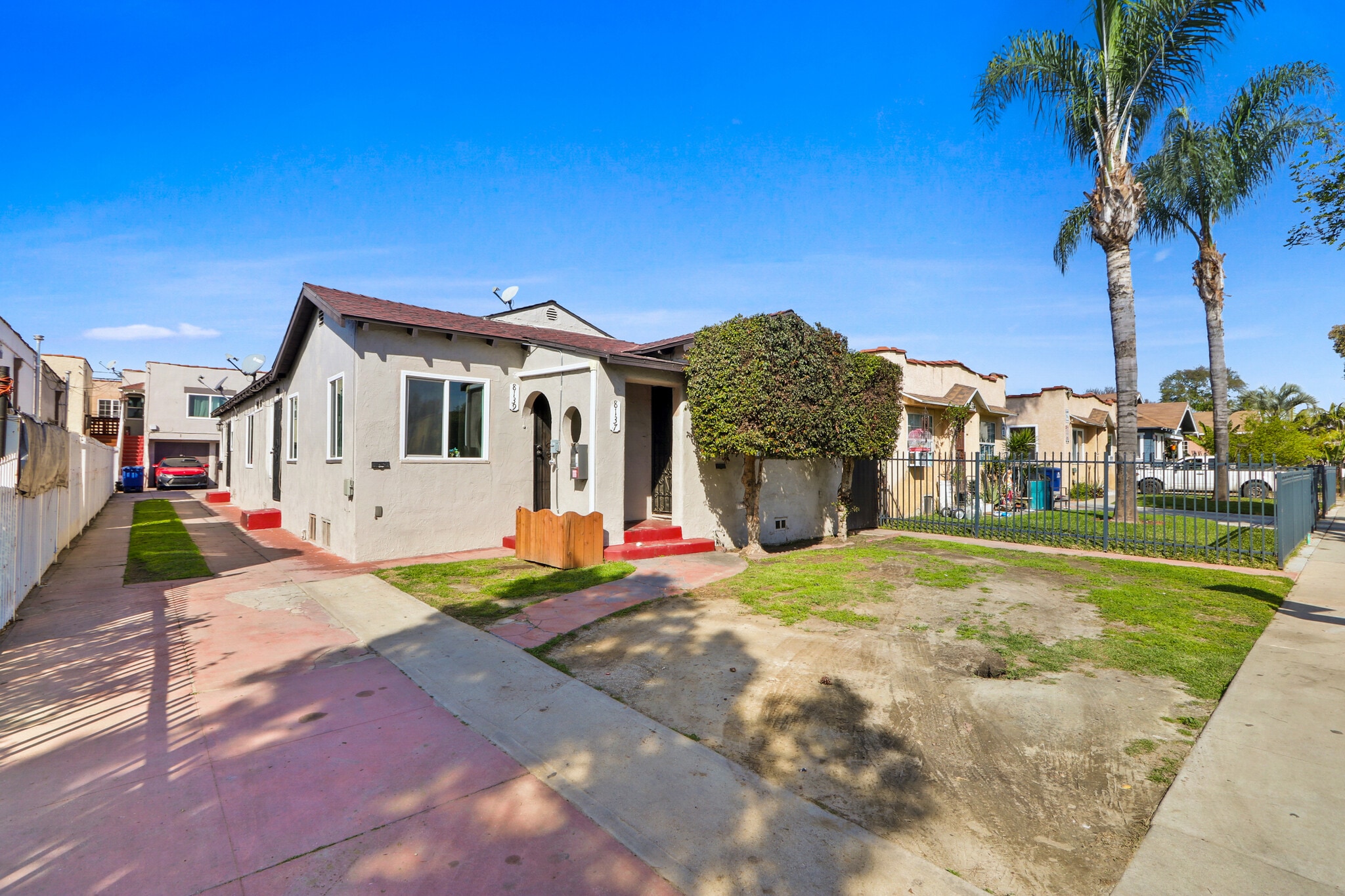 8137 Beechwood Ave, South Gate, CA for Sale