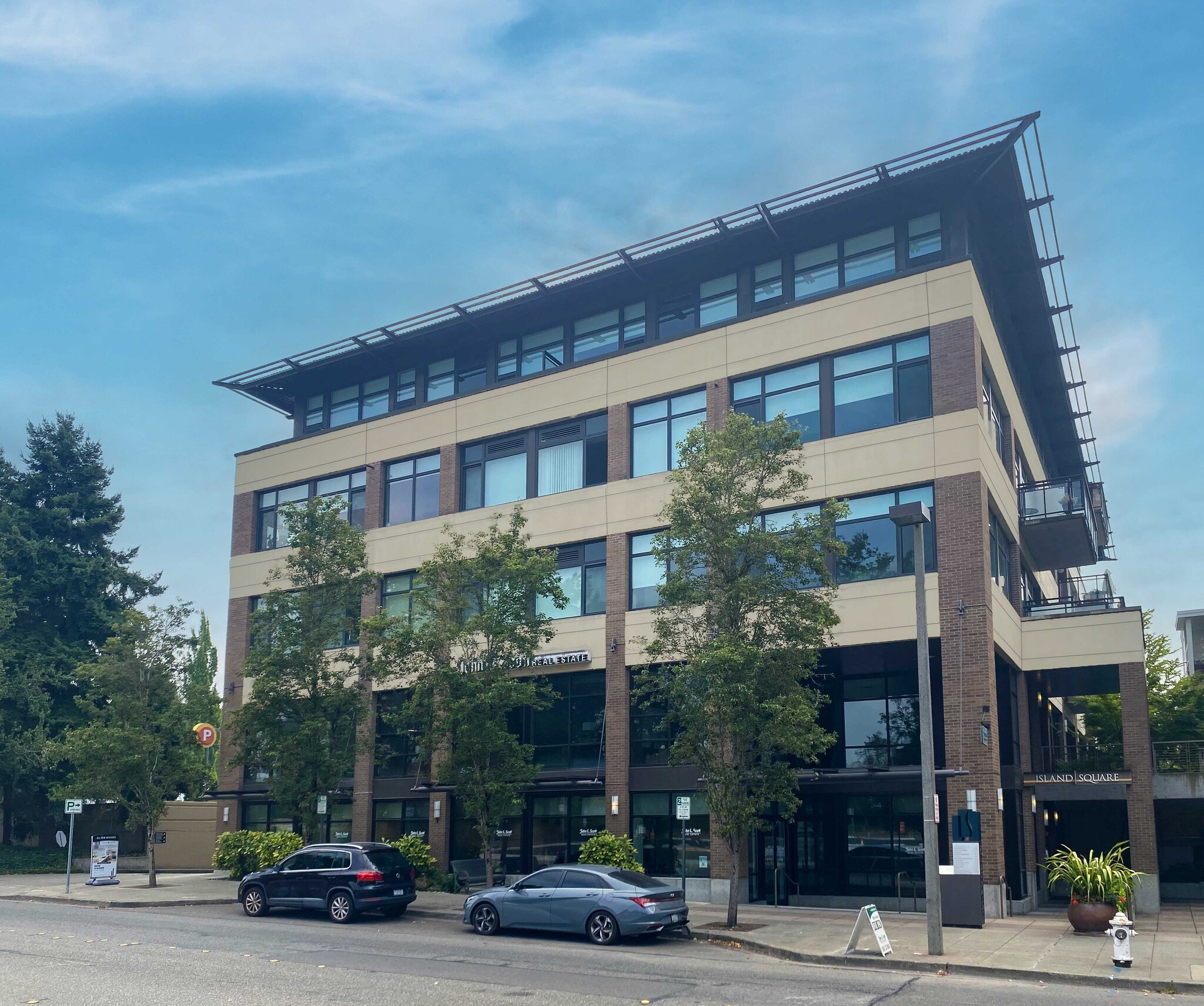 2758 78th Ave SE, Mercer Island, WA for Rent
