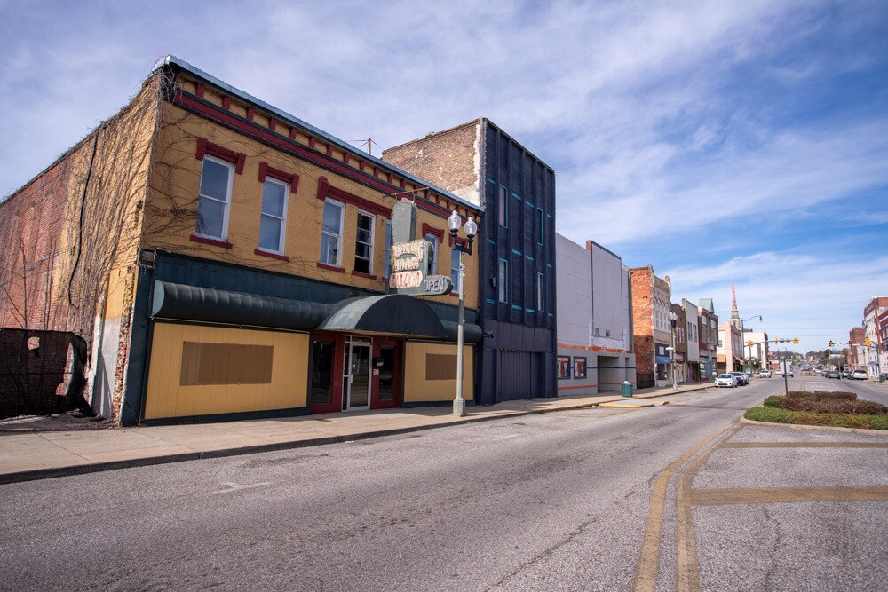 1214 Noble St, Anniston, AL for Sale