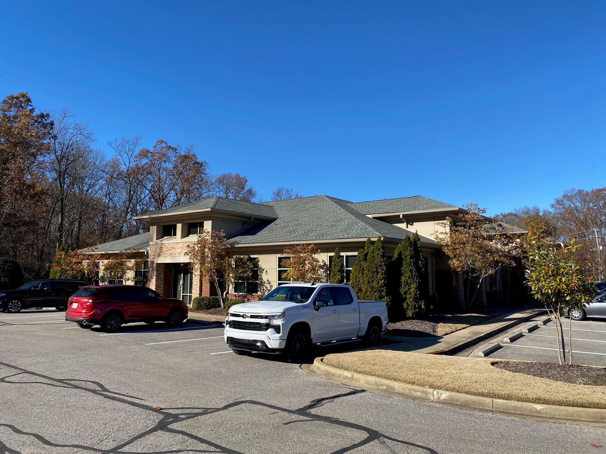 9091 Poplar Ave, Germantown, TN for Rent