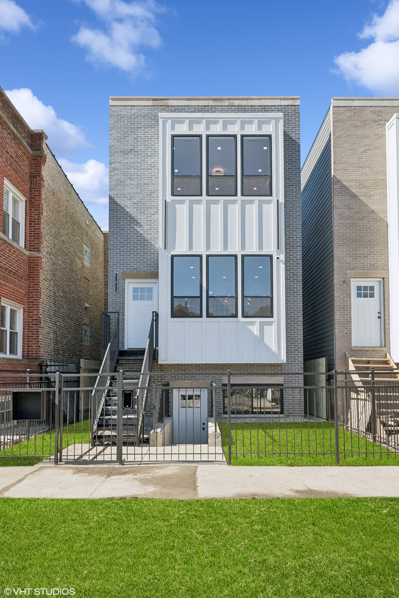 3616 W Polk St, Chicago, IL for Sale