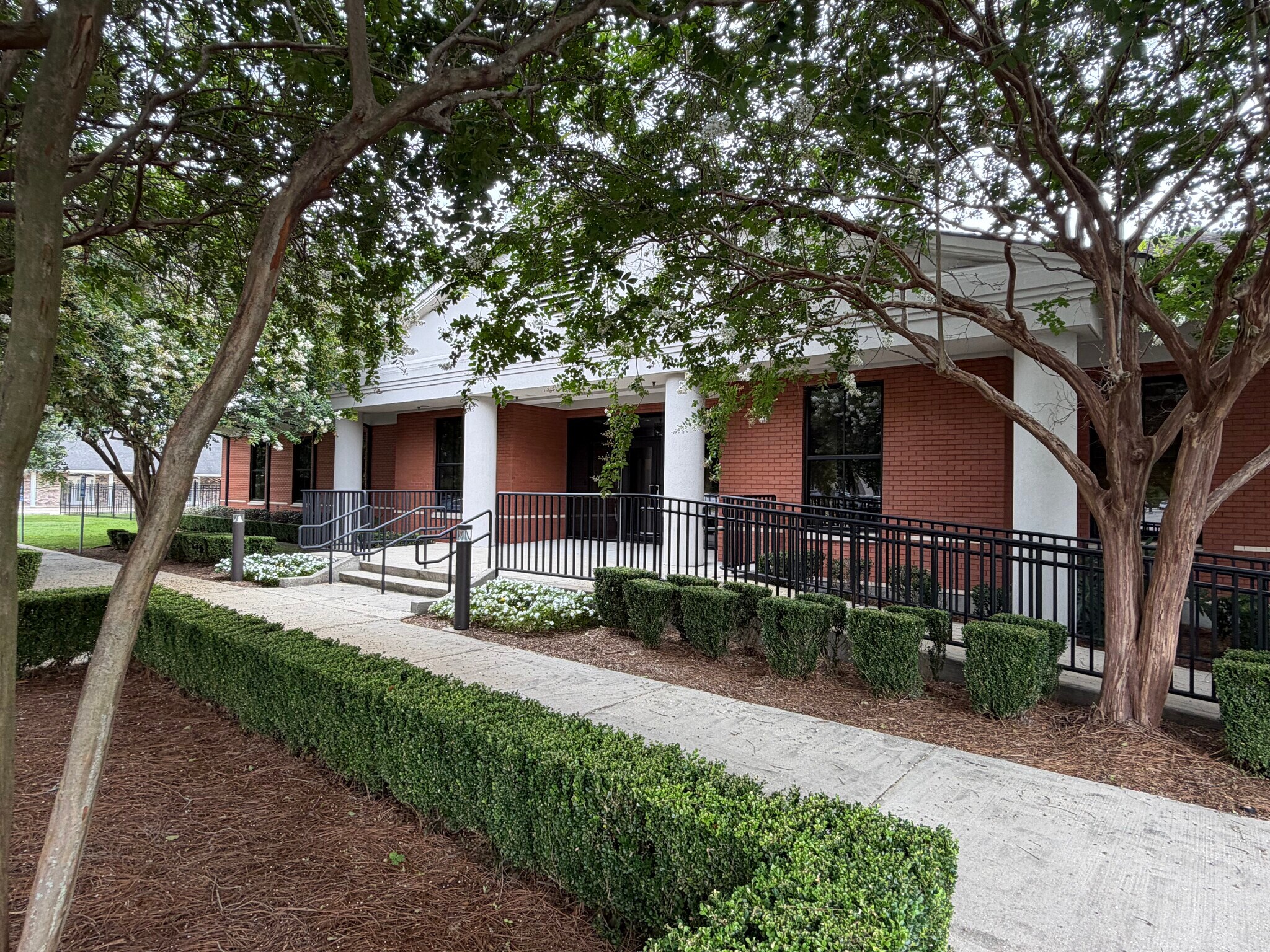 4757 Oneal Ln, Baton Rouge, LA for Sale