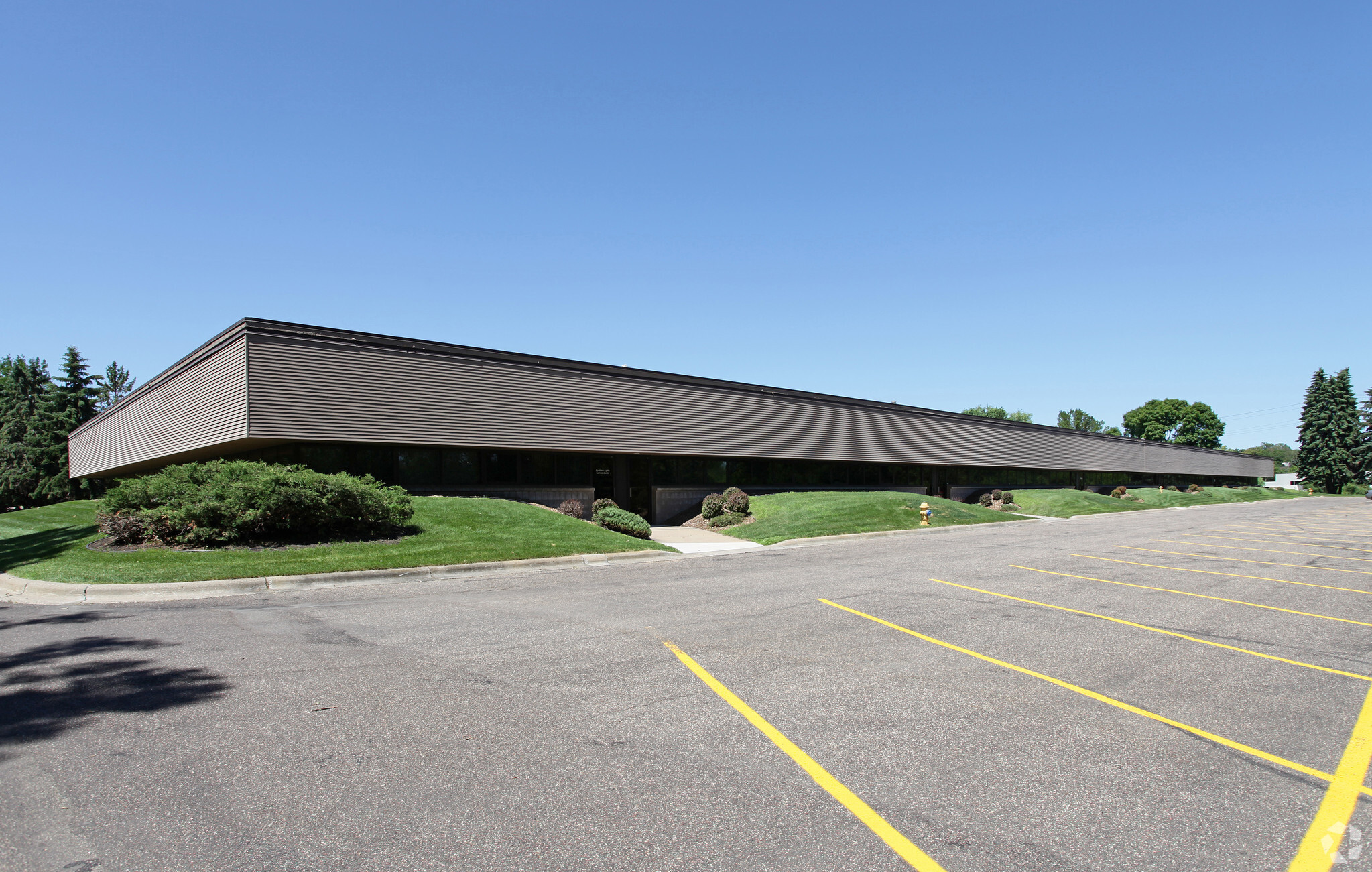 15301 Highway 55 W, Plymouth, MN for Rent