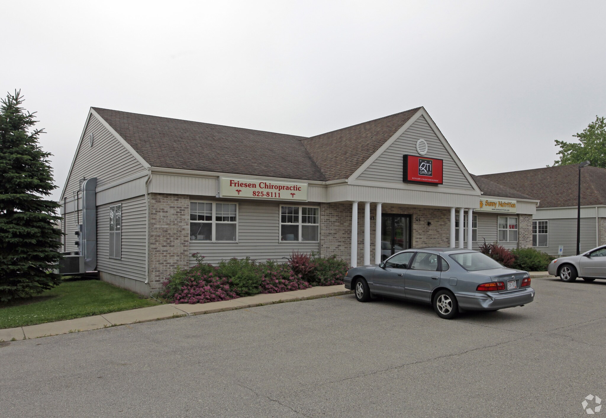 513-515 W Main St, Sun Prairie, WI for Sale