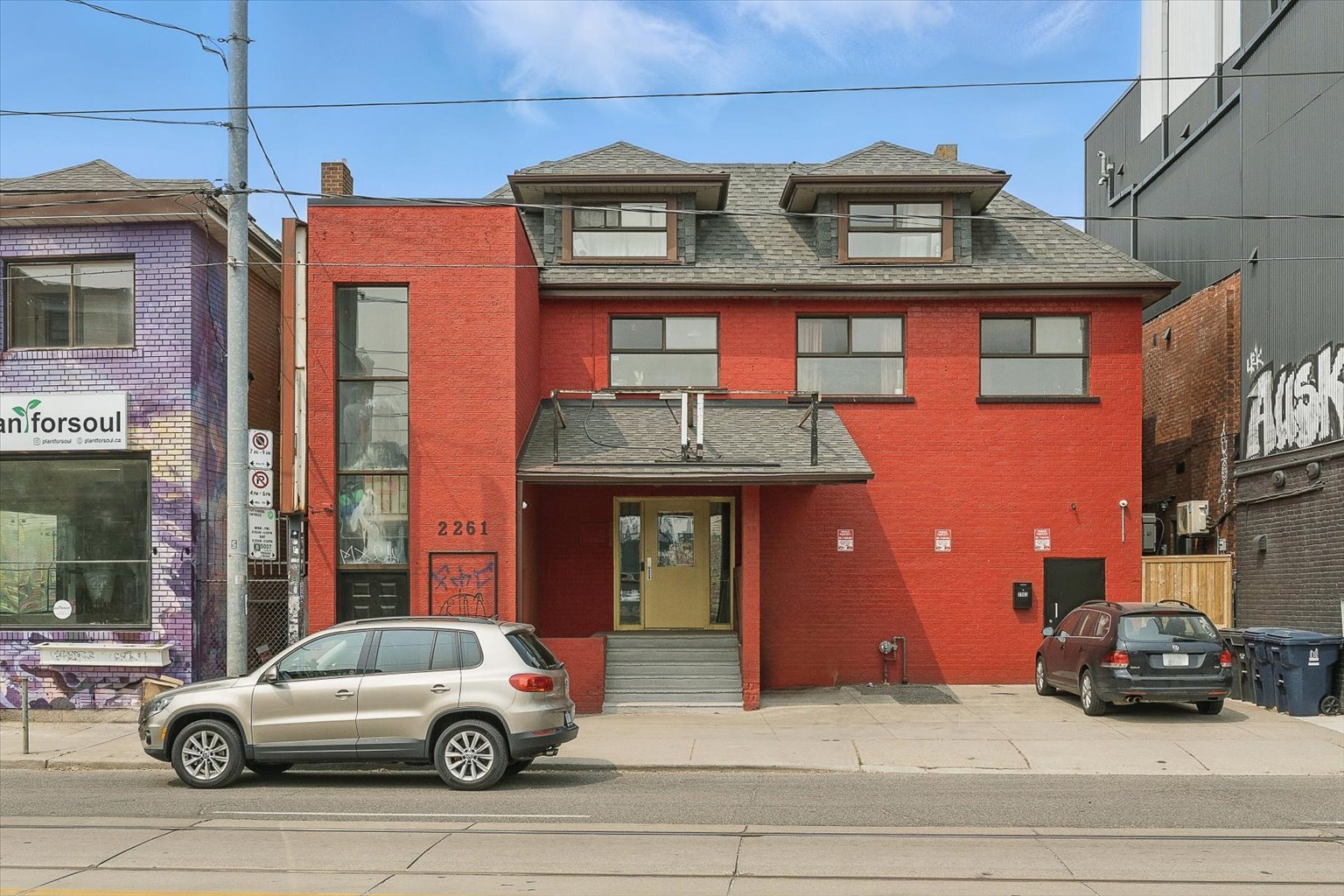2261-2263 Dundas St W, Toronto, ON for Rent