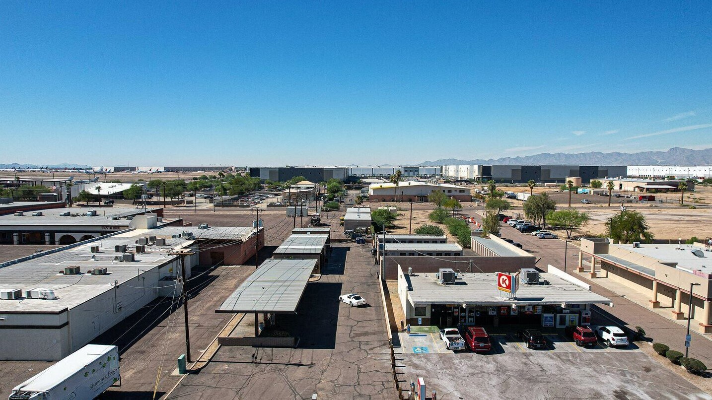 160 N & 1040 S Litchfield Rd, Goodyear, AZ for Sale