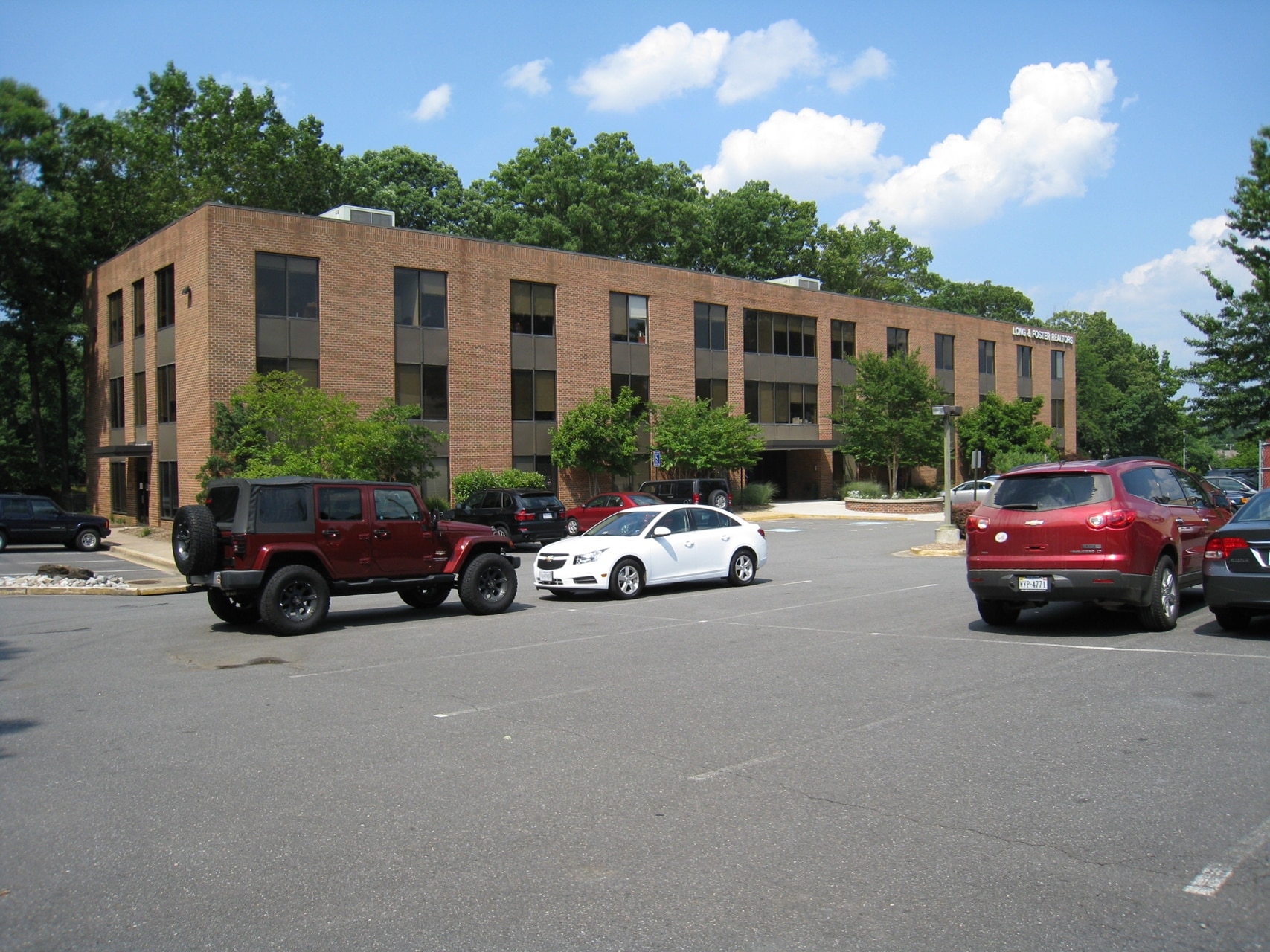 3918 Prosperity Ave, Fairfax, VA for Rent