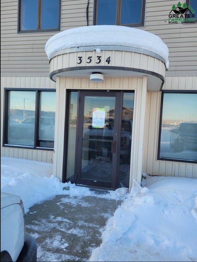 3534 International St, Fairbanks, AK for Rent